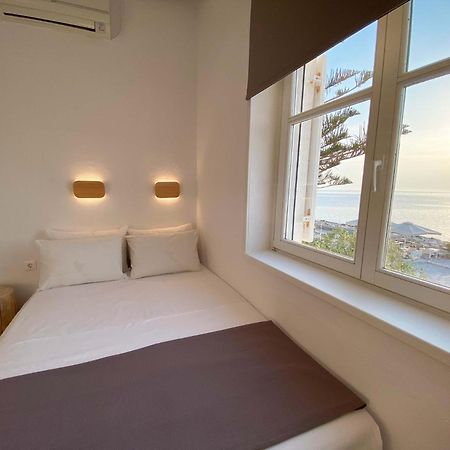 Lyra Seafront Apartment , Paroikia Town Center エクステリア 写真